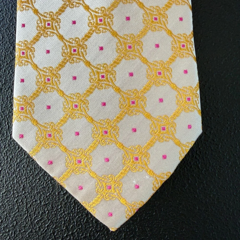 NWT Bruno Marchesi Necktie Mens Cream Yellow Pink Silk Geometric Tie MSRP $59.50